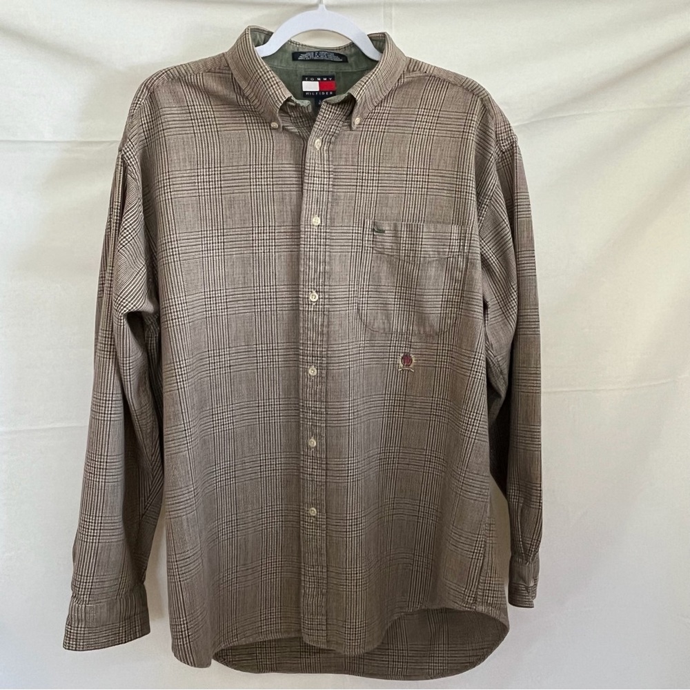 Tommy Hilfiger VintageLong Sleeve Brown and Tan Plaid ButtonDown Shirt SizeLarge